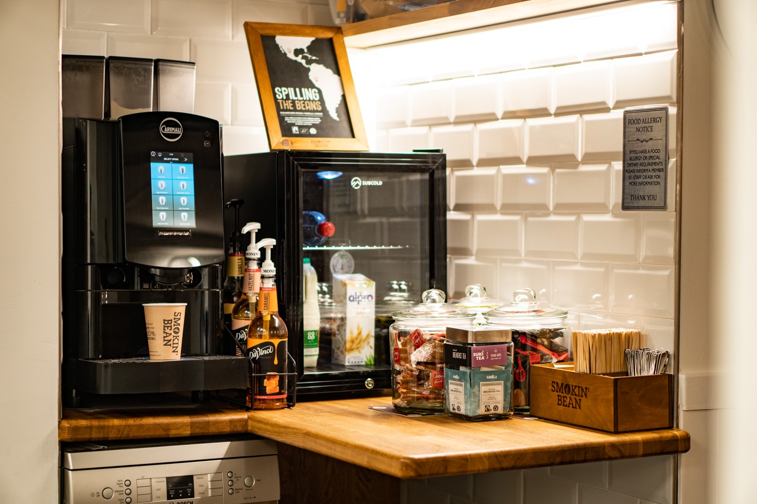 Meeting venue and flexible workspace